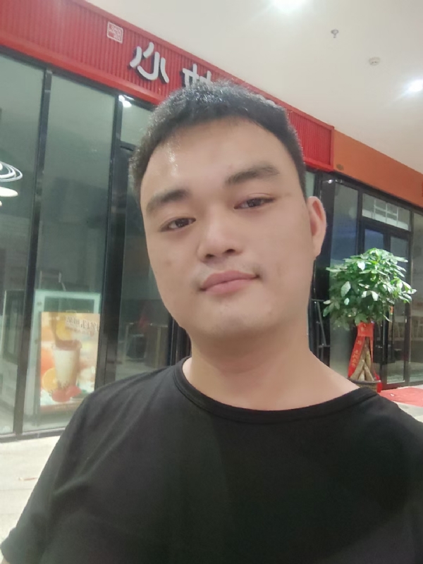 寻找另一半的第二张照片--都安父母相亲团